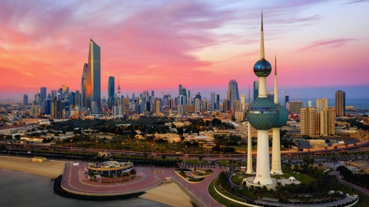 যুদ্ধবিরতির মাঝেও কুয়েতে ড্রোন হামলা, অভিযোগের আঙুল ইরানের দিকে